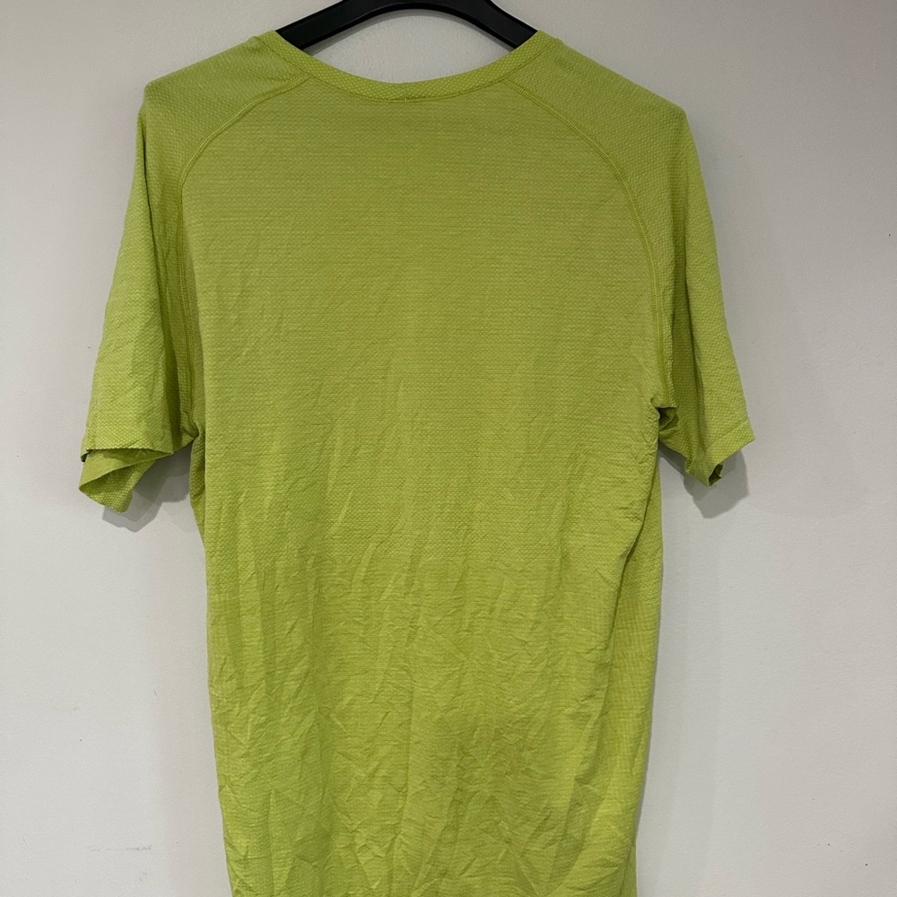 Lulu, large, worn once, perfect condition, yellow green